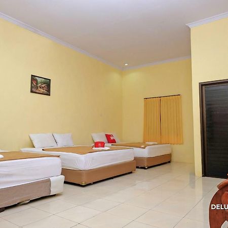 Zen Rooms B Walk Batu Malang Zewnętrze zdjęcie